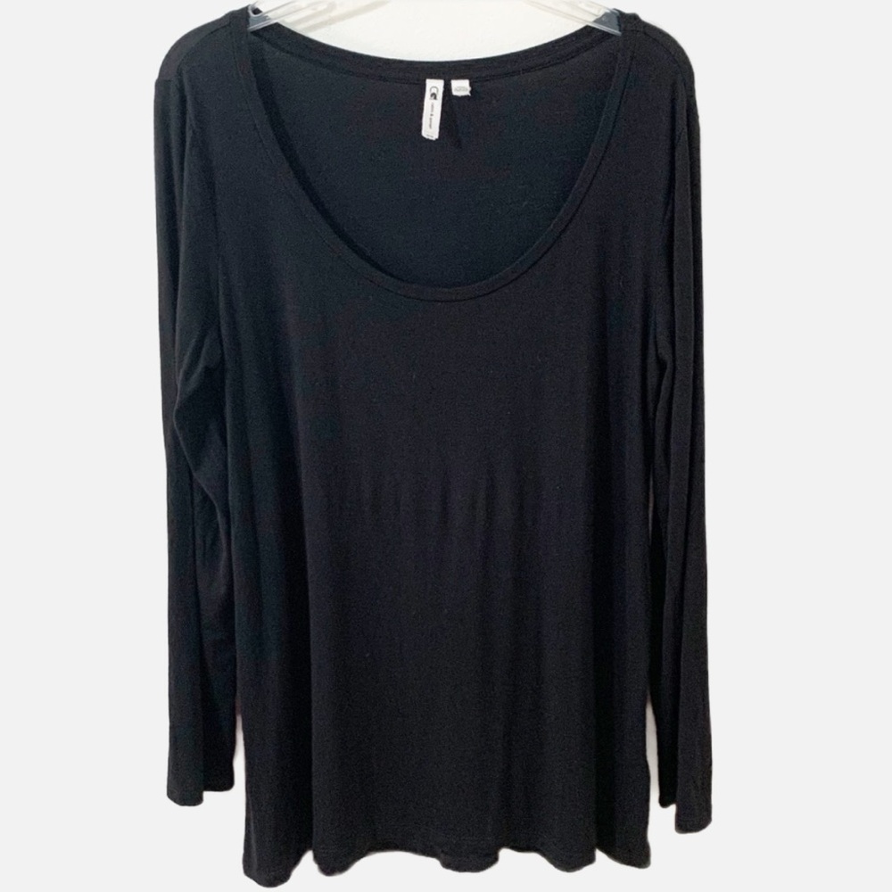 Cable and Gauge Scoop Neck Long Sleeve Black🖤 Knit Top Straight Hem Size Medium